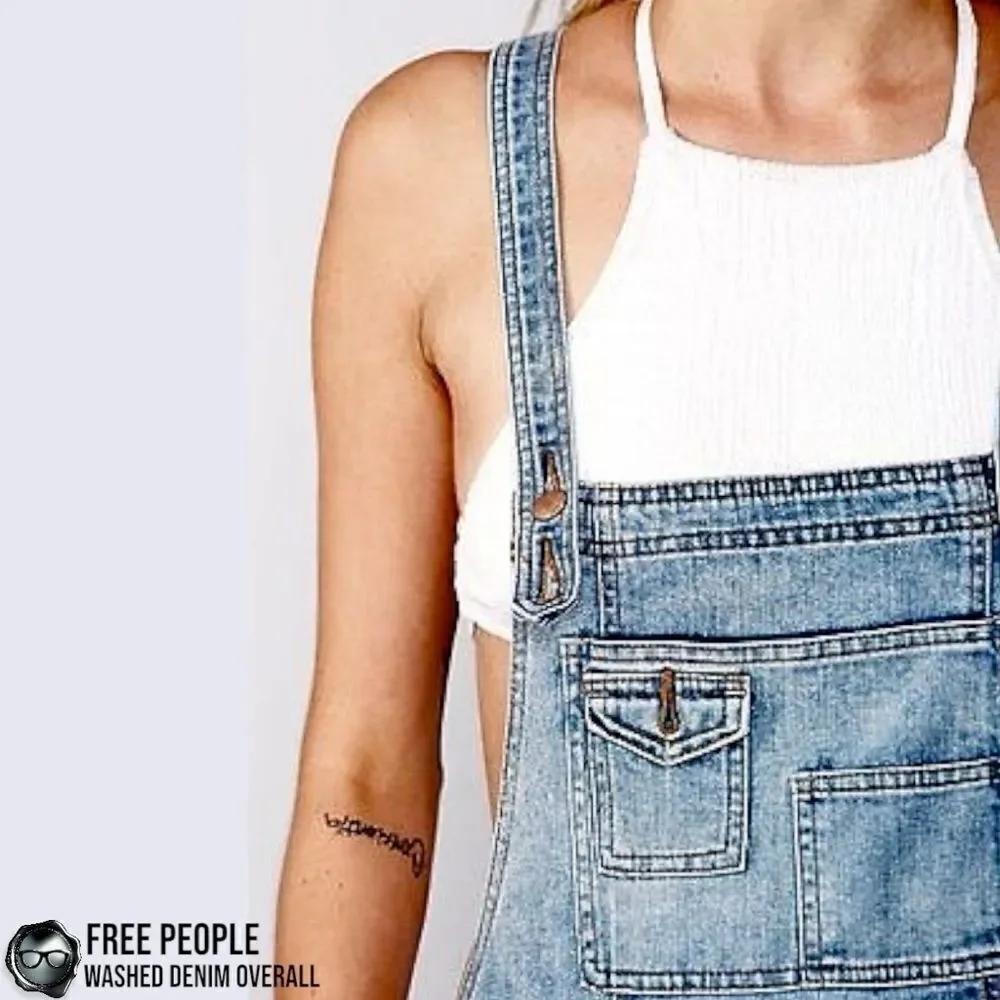FREE PEOPLE WASHED DENIM OVERALLS IN DISTRESSED INDIGO WOMEN’S SIZE 30 SKINNY